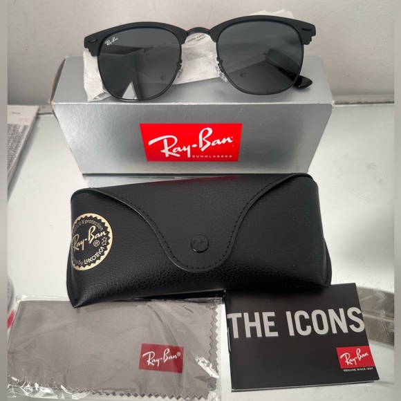 Ray-Ban Clubmaster Metal Black on black Sunglasses - Picture 1 of 7